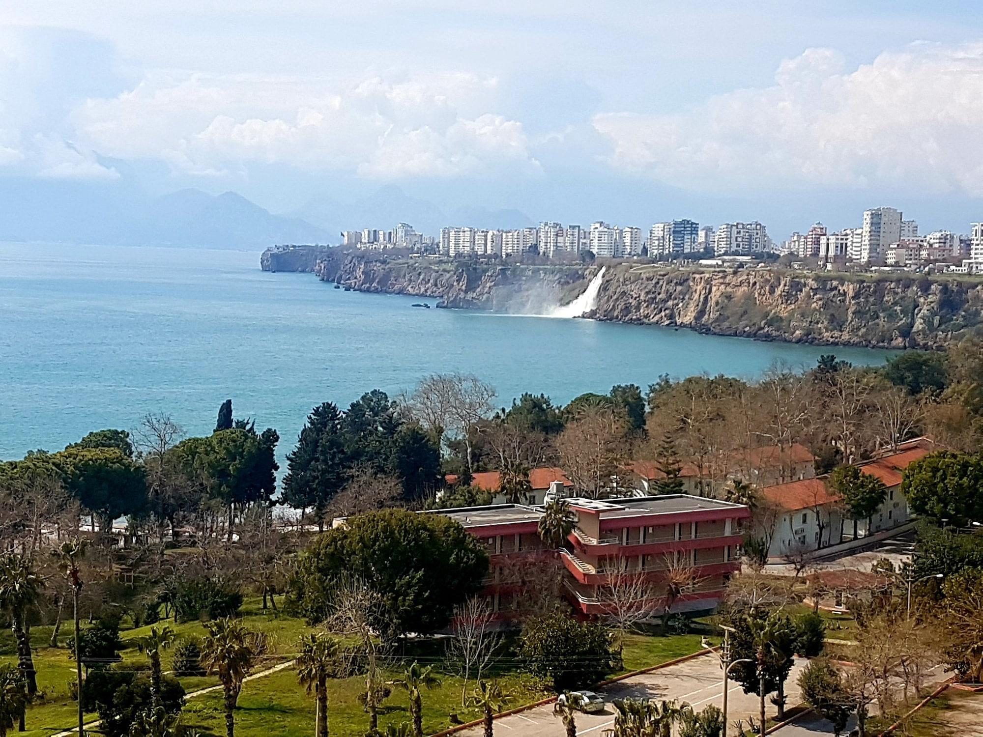 Tourist Hotel Antalya Bagian luar foto